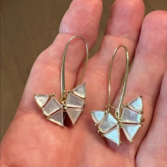 EUC Kendra Scott Gold&Ivory Mother-Of-Pearl Butterfly Earrings Price now FIRM - Picture 11 of 11